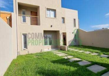 VENTA DUPLEX EN ESTACION ALVARADO 